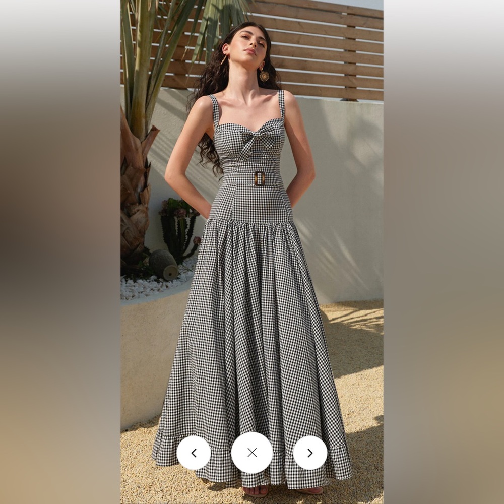 Commense Gingham Belted Fitted Sleeveless Dress - Picture 5 of 10